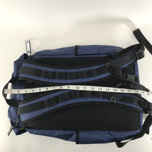 Timbuk2 Launch Pack 18L Backpack Blue Pockets Adjustable Travel Outdoor Hiking - Picture 13 of 14